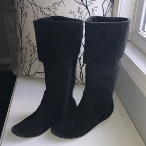 DSW Black Suede genuine leather boots crisscross detail on backs zipper closure